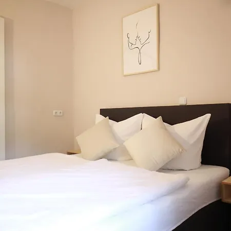 Moselgold-appartements Fankel ברוטיג-פאנקל