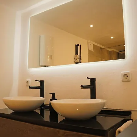 Moselgold-appartements Fankel ברוטיג-פאנקל